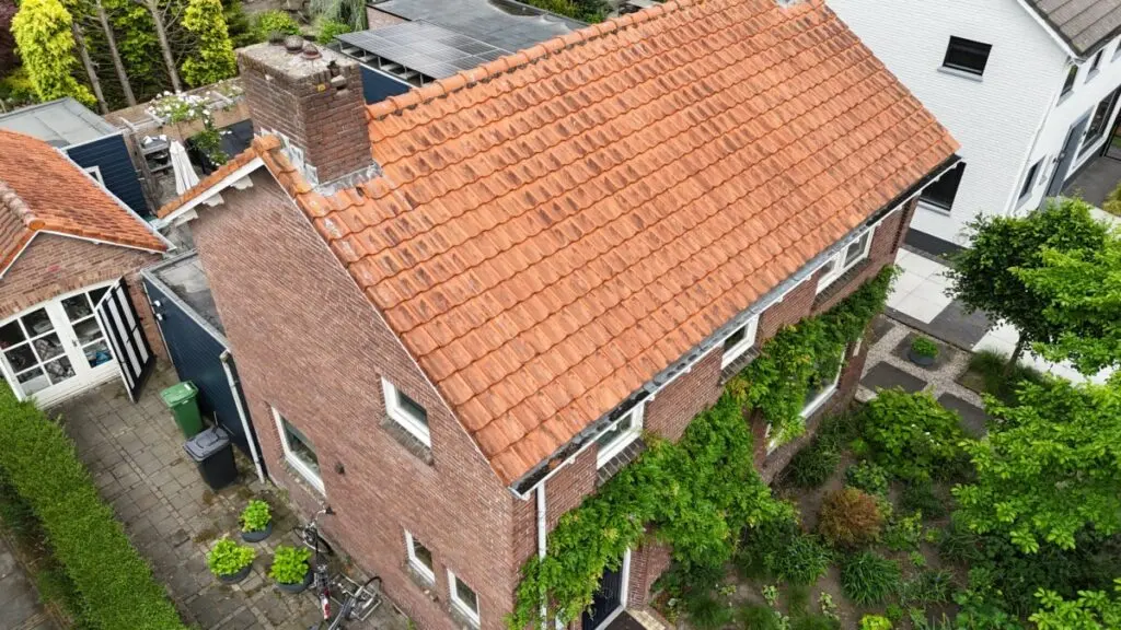 Complete dakrenovatie in Waalwijk: foto 2