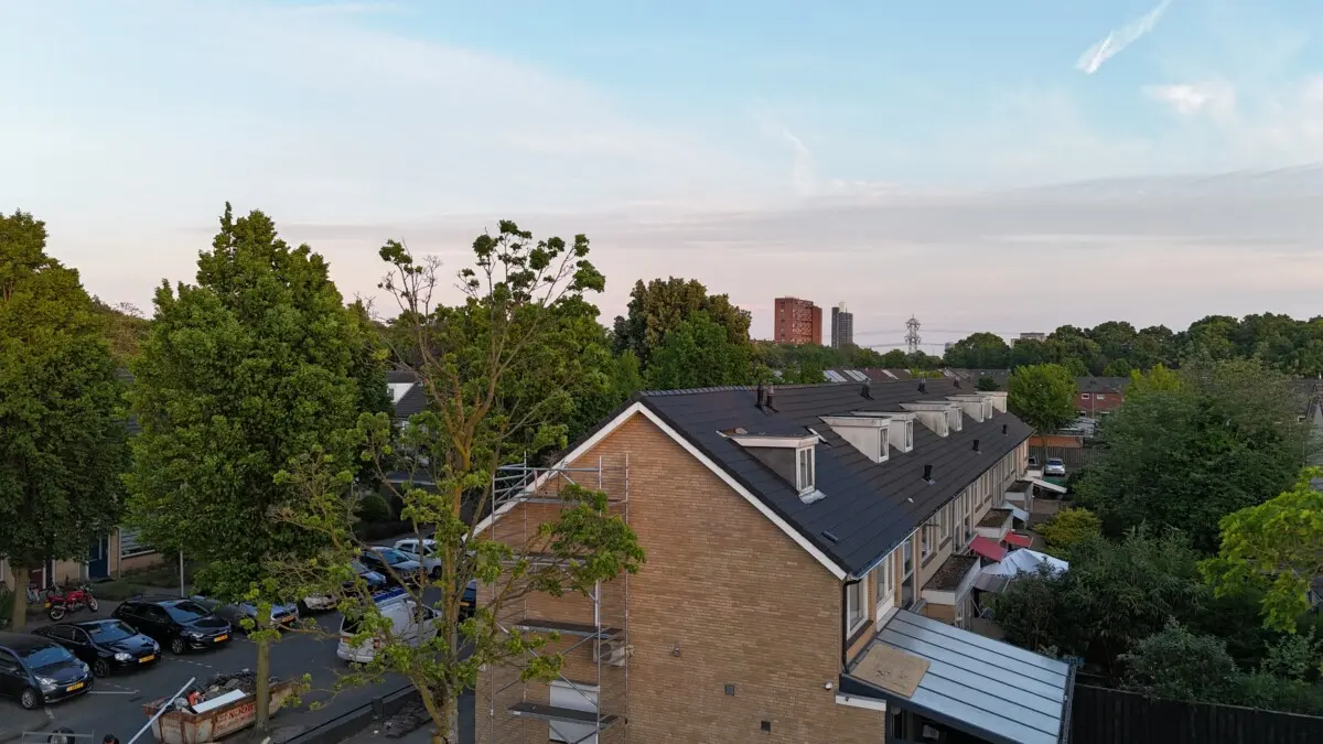 Complete nok renovatie, werk van MACO Dakonderhoud