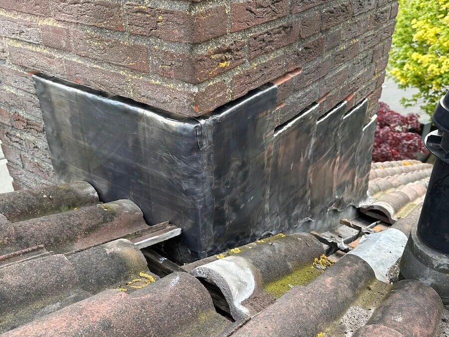 Wat kost zink- en loodwerk bij een dakrenovatie?